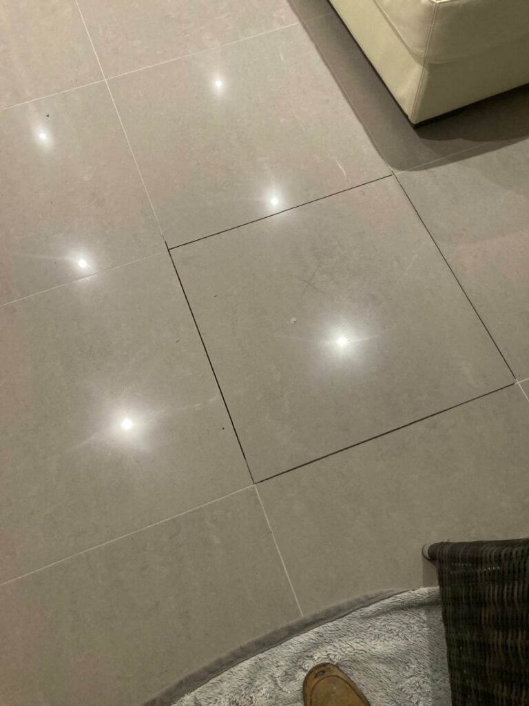 Floor Tiling in Goldworth Park